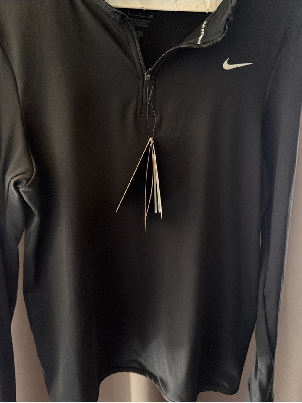 Nike Black woman Quarter-Zip Performance Top small
